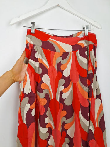 Second-Hand - Assorted Brands Retro Pattern Mini Skirt Size S - SwapUp