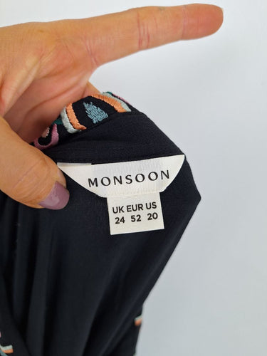 Second-Hand - Monsoon Contrast Embroidery Wavy Lace Dress Size 24 - SwapUp