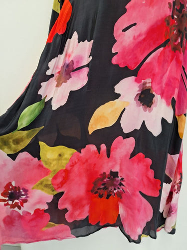 Second-Hand - Taking Shape Watercolour Floral Midi Dress Size 20 - SwapUp