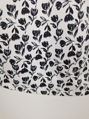 Second-Hand - Review Floaty Tulip Royce Top Size 12 - SwapUp