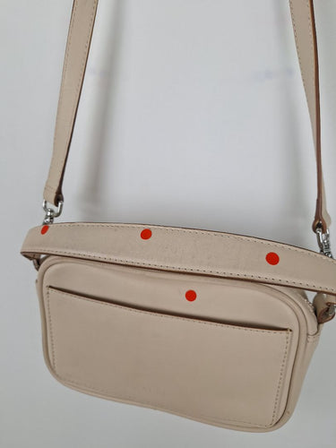 Second-Hand - Aere Stone Leather Two Way Bag - SwapUp