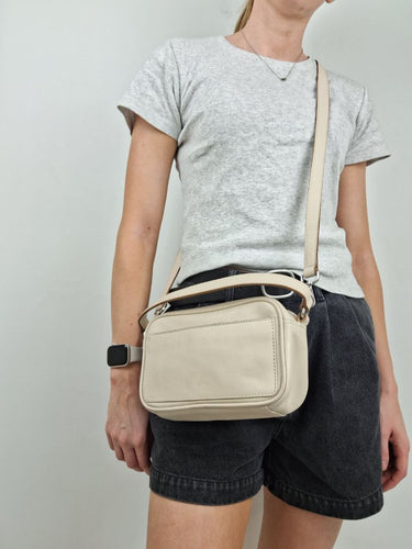 Second-Hand - Aere Stone Leather Two Way Bag - SwapUp