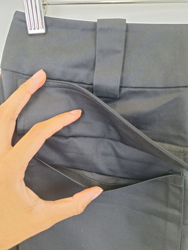 Second-Hand - Blanca Boxed Pocked Noir Utility Mini Skirt Size M - SwapUp