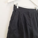 Second-Hand - Nude Lucy Everyday Pleated Thilda Linen Shorts Size M - SwapUp