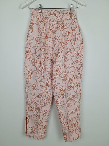 Second-Hand - Keepsake Baby Pink Entrance Jacquard Floral Pants Size XS - SwapUp