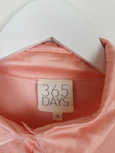 Second-Hand - 365 Days Luxe Satin Hustler Shirt Size S - SwapUp