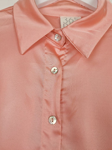 Second-Hand - 365 Days Luxe Satin Hustler Shirt Size S - SwapUp