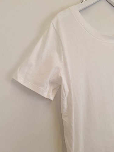 Second-Hand - Seed Whisper White Asymmetric Top Size XS - SwapUp
