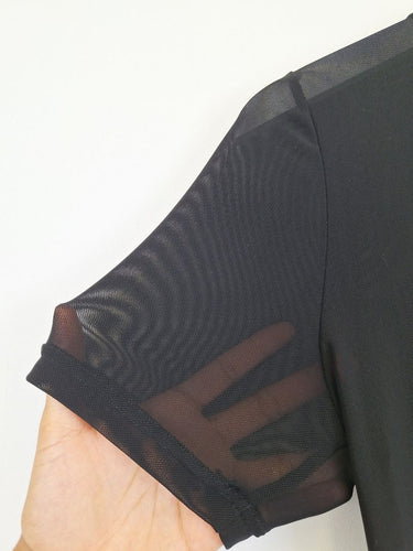 Second-Hand - Oxford Black Fine Mesh Baby T-shirt Size 6 - SwapUp