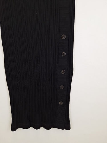 Second-Hand - Saba Black Ribbed Button Split Skirt Size M - SwapUp