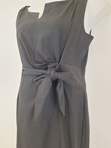Second-Hand - David Lawrence Classy Tie Front Black Midi Dress Size 14 - SwapUp