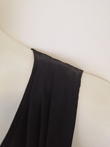 Second-Hand - David Lawrence Classy Tie Front Black Midi Dress Size 14 - SwapUp