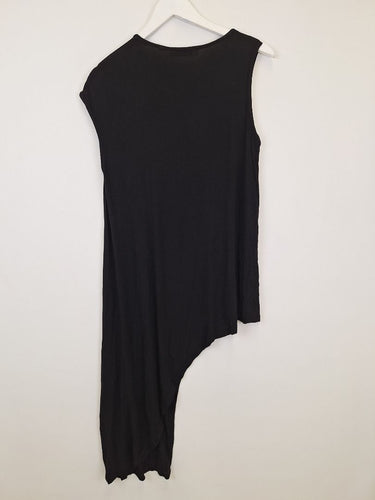 Second-Hand - RAW by RAW Extra Long Asymmetrical Hem Top Size 12 - SwapUp