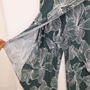 Second-Hand - Bird By Design Green Hibiscus Wrap Style Holiday Pants Size 20 - SwapUp