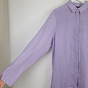 Second-Hand - Decjuba Relaxed Everyday Lilac Shirt Size 8 - SwapUp