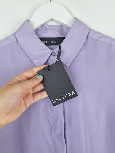 Second-Hand - Decjuba Relaxed Everyday Lilac Shirt Size 8 - SwapUp
