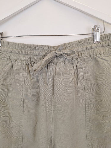 Second-Hand - Country Road Light Olive Panelled Pants Size 12 - SwapUp