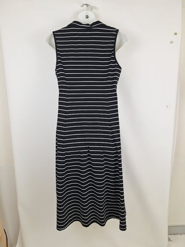Second-Hand - Review Striped Sleeveless Weekender Dress Size 16 - SwapUp