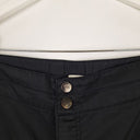 Second-Hand - Kathmandu Black Casual 3/4 Shorts Size 18 - SwapUp