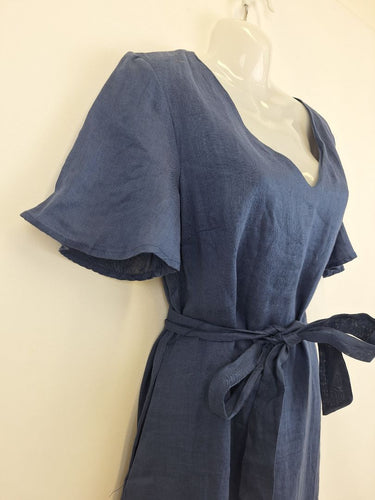 Second-Hand - Fate + Becker Azure Temptation Belted Midi Dress Size 8 - SwapUp