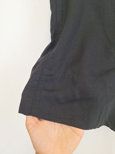 Second-Hand - Fate + Becker Light Linen Blend Occasional Dream Shorts Size 8 - SwapUp