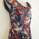 Second-Hand - Veronika Maine Bold Structured Fitted Midi Dress Size 8 - SwapUp