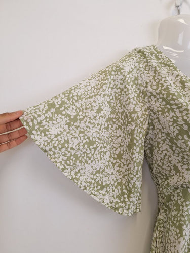 Second-Hand - DISSH Flirty Sage Summer Mini Dress Size 6 - SwapUp