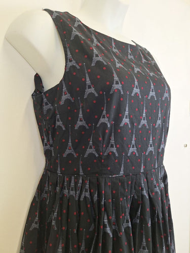 Second-Hand - Revival Chic Parisian Pleated Midi Dress Size 16 - SwapUp