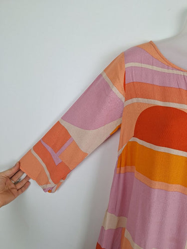 Second-Hand - Mister Zimi Sunset Geometric Shift Dress Size 6 - SwapUp