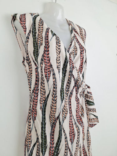 Second-Hand - Wayne Cooper Pastel Feather Print Wrap Dress Size 10 - SwapUp