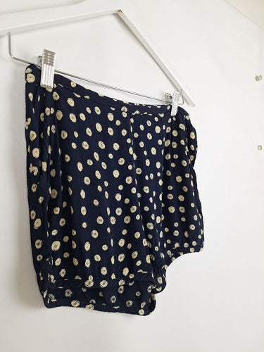Second-Hand - Tigerlily Casual Navy Spot Mini Shorts Size XS - SwapUp