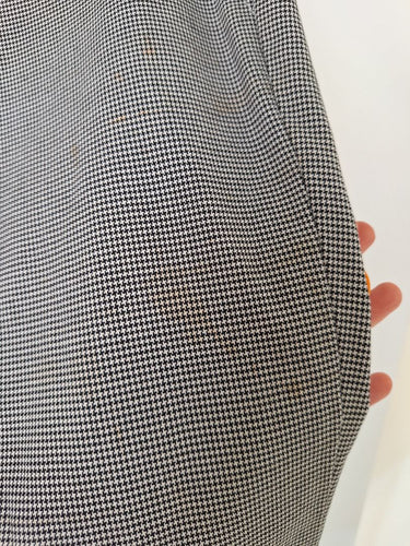 Second-Hand - Banana Republic Mini Houndstooth Tailored Pants Size 6 - SwapUp