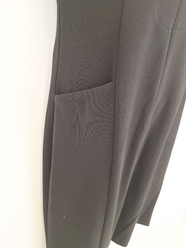 Second-Hand - Leina & Fleur Sleek Zip Neck Midi Dress Size 12 - SwapUp