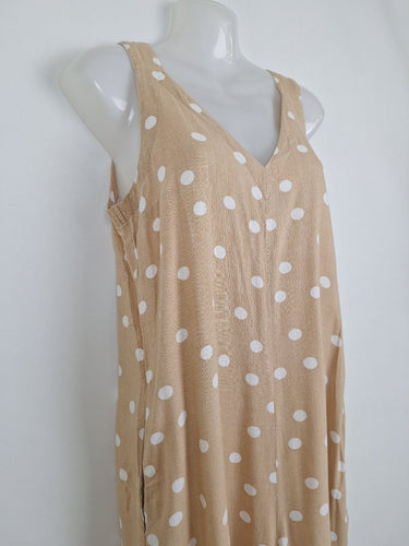 Second-Hand - Betty Basics Sandy Beige Polka Dot V Neck Jumpsuit Size 8 - SwapUp