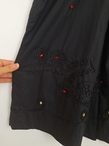 Second-Hand - Yarra Trail Flowy Pleated Romantic Embellished Skirt Size 20 - SwapUp
