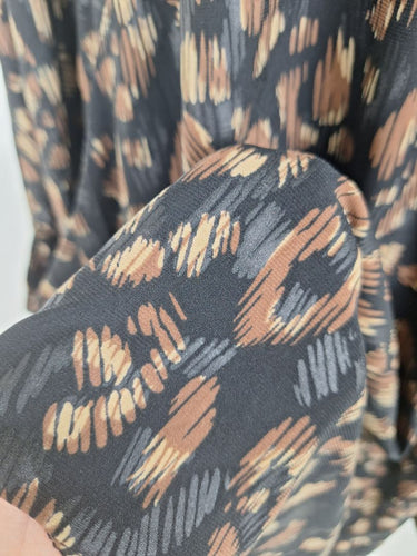 Second-Hand - Taking Shape Abstract Brown and Black Tunic Dress Size 22 - SwapUp