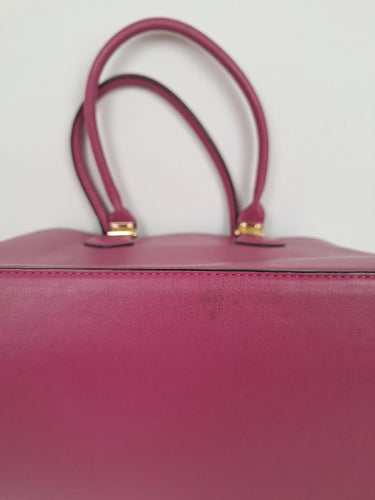 Second-Hand - Laura Jones Berry Pink Hinge Hardware Handbag - SwapUp