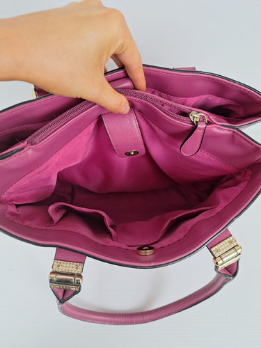 Second-Hand - Laura Jones Berry Pink Hinge Hardware Handbag - SwapUp