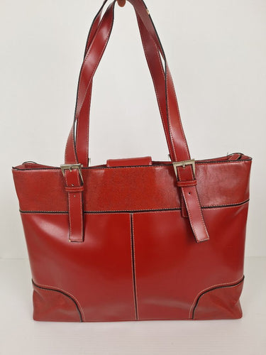 Second-Hand - Laura Jones Rectangular Red Patent Oversized Bag - SwapUp