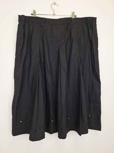 Second-Hand - Yarra Trail Flowy Pleated Romantic Embellished Skirt Size 20 - SwapUp