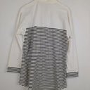 Second-Hand - Aday Stretchy Stripe Button-up Shirt Size M - SwapUp