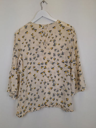 Second-Hand - Baum und Pferdgarten Sheer Frilly Crepe Blouse Size M - SwapUp