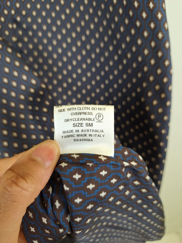 Second-Hand - Scanlan Theodore Geometric Patterned Halter Mini Dress Size S/M - SwapUp