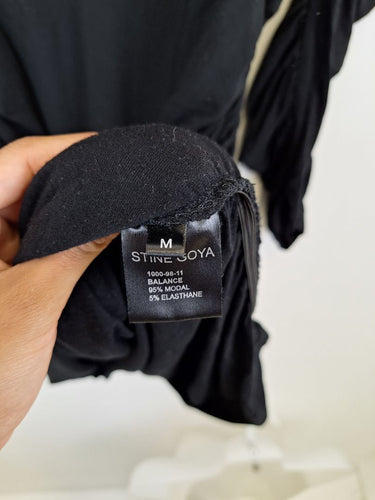 Second-Hand - Stine Goya Balance Jersey Knee Length Dress Size M - SwapUp