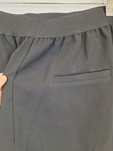 Second-Hand - Jac + Jack Black Light Weight Sleek Cuffed Pants Size 10 - SwapUp