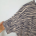 Second-Hand - Decjuba Beige Animal Print Relaxed Top Size S - SwapUp