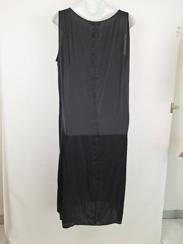 Second-Hand - Maggie T Minimal Ink Maxi Dress Size L - SwapUp