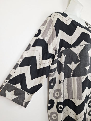 chinese dress ladies Second-Hand Gudrun Sjödén Playful Geo Relaxed Linen Dress Size XXL – SwapUp