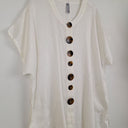 Second-Hand - Taking Shape Crisp Linen Funky Button Blouse Size 22 - SwapUp