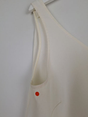 Second-Hand - Cue Pearl Tie Front Sleeveless Top Size 10 - SwapUp